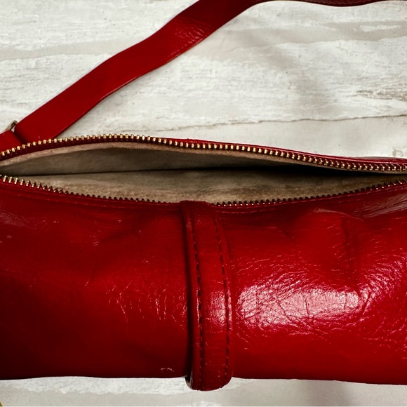 Eileen West Red Shoulder Bag Brass Hardware Coin Purse Vintage Vibe Classic Rich - Picture 7 of 16